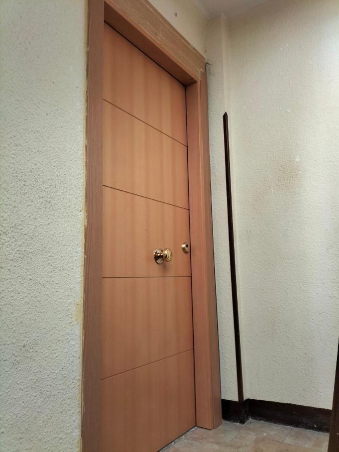 Habitaciones Valen Zaragoza Exterior photo
